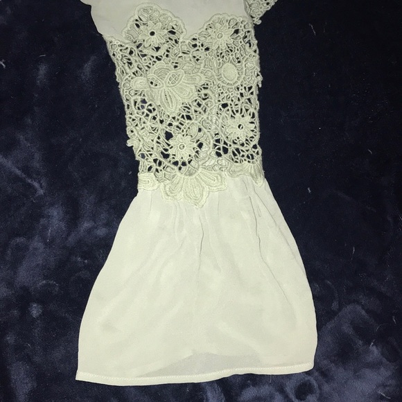 Torrid Blouse, Size 00, Like New - Picture 3 of 4